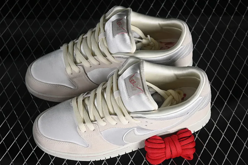All categories Nk SB Dunk series Nk SB Dunk Low low-top sneakers M version pure original Nk SB Dunk Low 2024 Valentine's Day theme SB low-top casual sneakers FZ5654-100